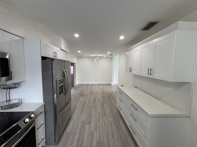 Building Photo - 11105 SW 156th Terrace