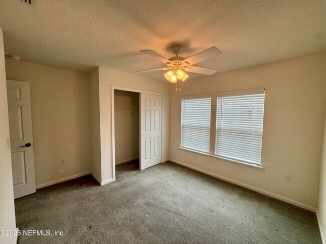 Building Photo - 14916 Durbin Cove Way