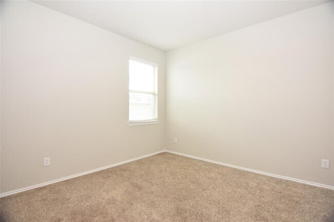 Building Photo - 9208 Inland Leather Ln