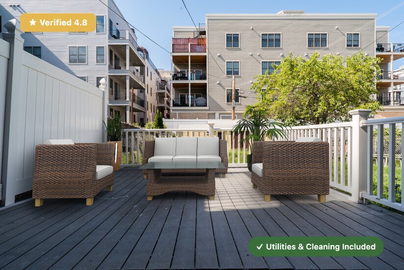 Building Photo - Furnished Private Bedroom in South Boston