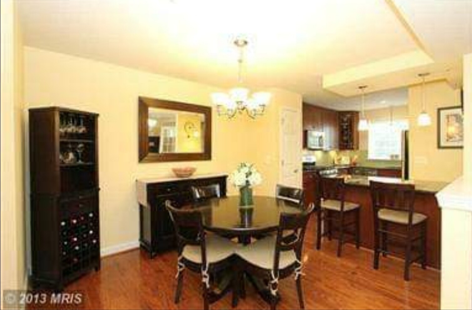 Building Photo - 4177 S Four Mile Run Dr