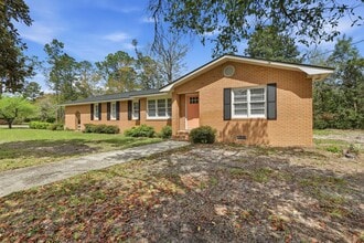 Building Photo - 3 bed/2.5 bath home FOR RENT!!