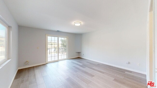 Building Photo - 2629 Meguiar Dr