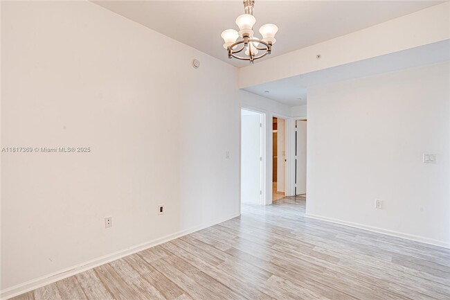 Building Photo - 3340 NE 190th St