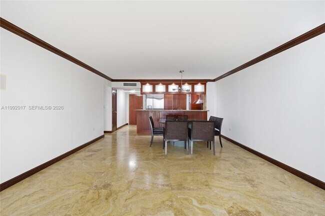 Building Photo - 5555 Collins Ave