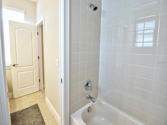 Building Photo - 11539 Brickyard Pond Ln