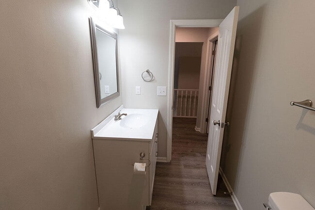 Building Photo - 4836 Meadow Lark Ln