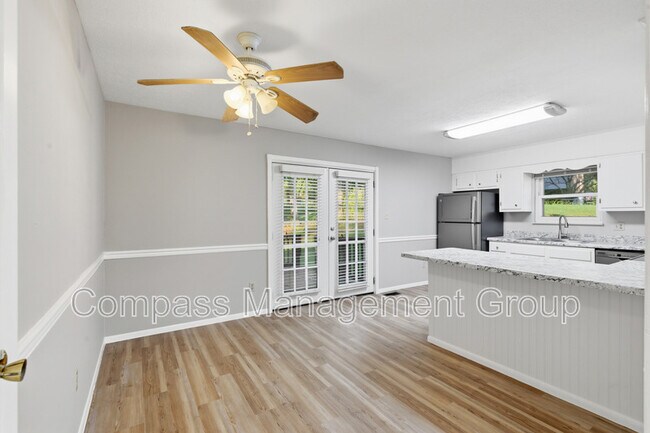 Building Photo - 7800 Temple Acres Dr