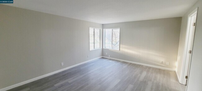 Building Photo - 5750 Sellers Ave