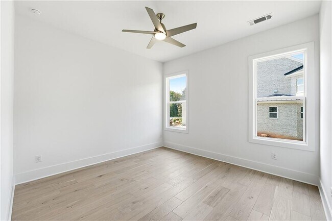 Building Photo - 7370 Cornflower Ct