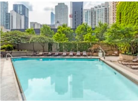 Building Photo - 754 N Dearborn St