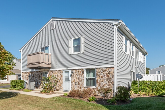 Building Photo - 278 Nantucket Harbor