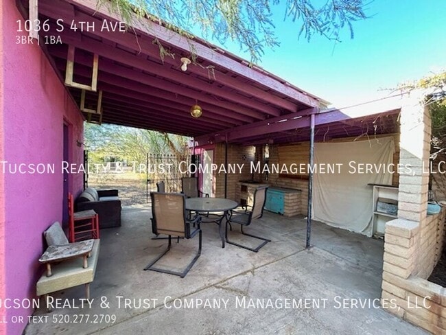 Building Photo - 1036 S 4th Ave