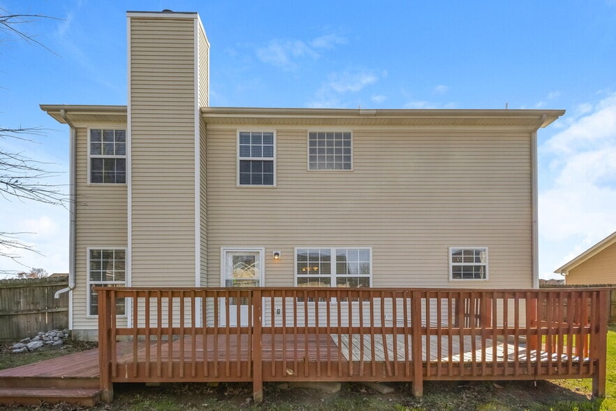 Building Photo - 3318 Perlino Dr