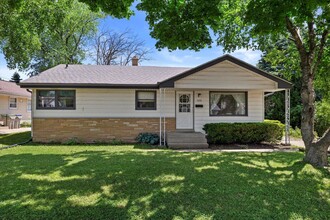 Building Photo - 4250 N 83rd St