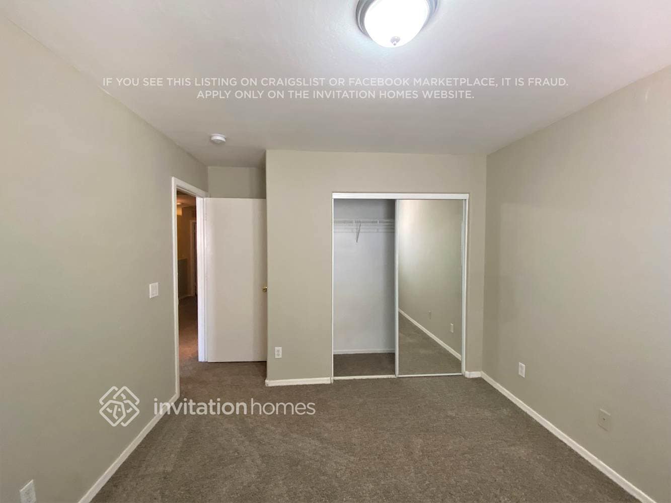 Building Photo - 117 N 65th Ln