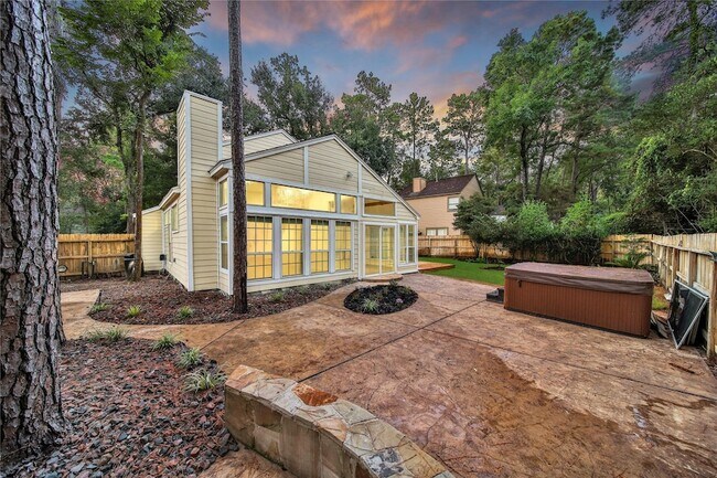 Building Photo - 35 Shallow Pond Pl