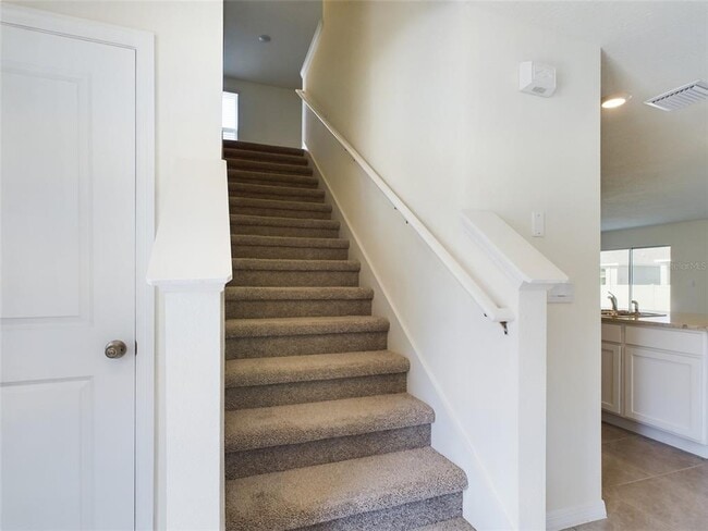 Building Photo - 8626 SW 46th Ave
