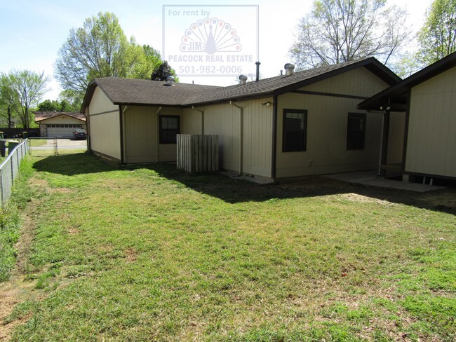 Building Photo - 42 Creekridge Cir