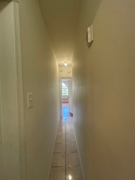 Building Photo - 1628 N 52nd St