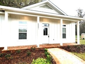 Building Photo - Great Property In Southwood!