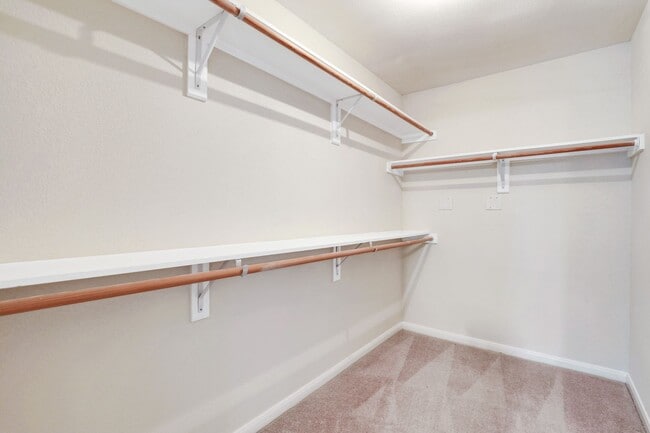 Building Photo - 7323 Snowden Rd