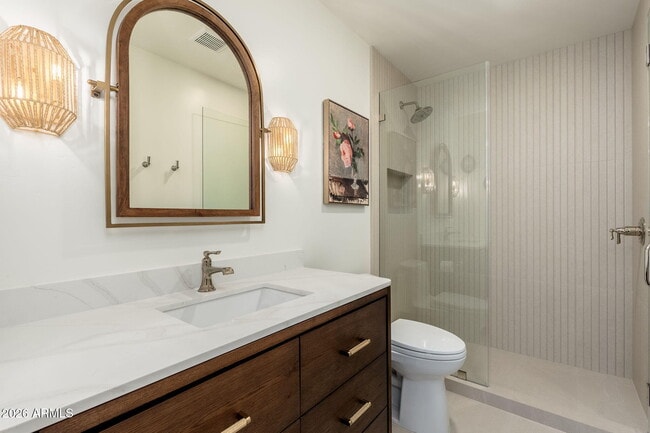 Building Photo - 4030 E Fairmount Ave