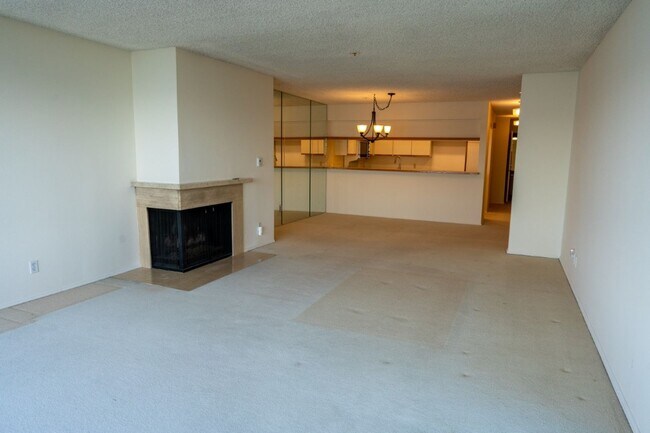 Building Photo - 2Bd/2Ba Seattle Condo