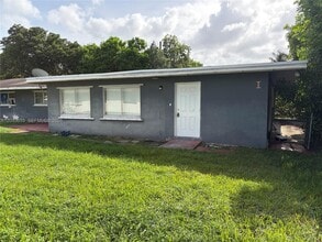 Building Photo - 5853 McKinley St