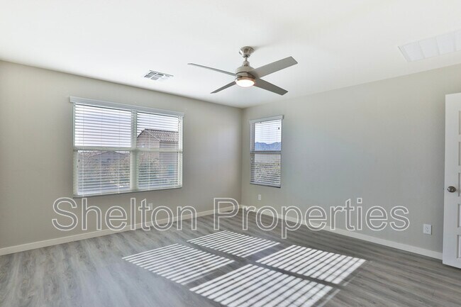 Building Photo - 18787 W Yucatan Dr