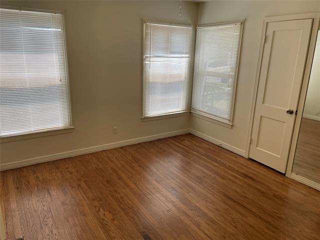 Building Photo - 2430 Dunloe Dr
