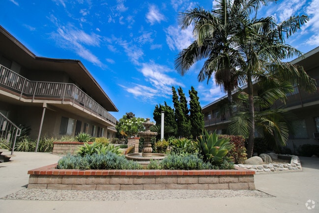 Building Photo - Estancia Downey Apartments