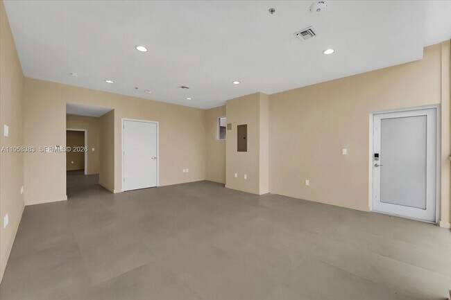 Building Photo - 123 NW 14th St