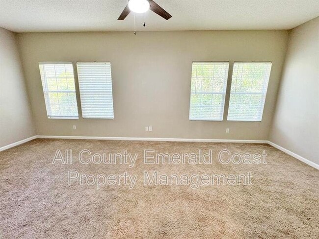 Building Photo - 732 E Mack Bayou Dr