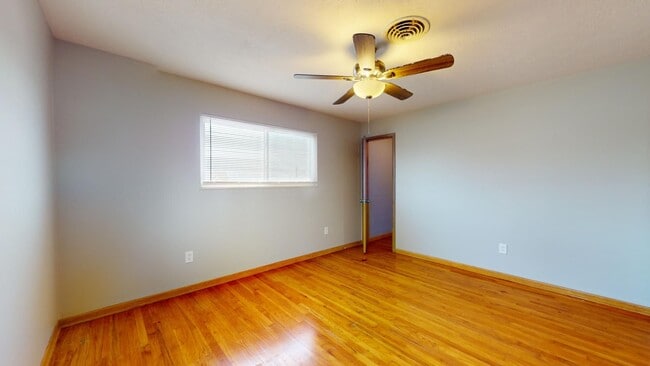 Building Photo - 7405 Marlborough Ave