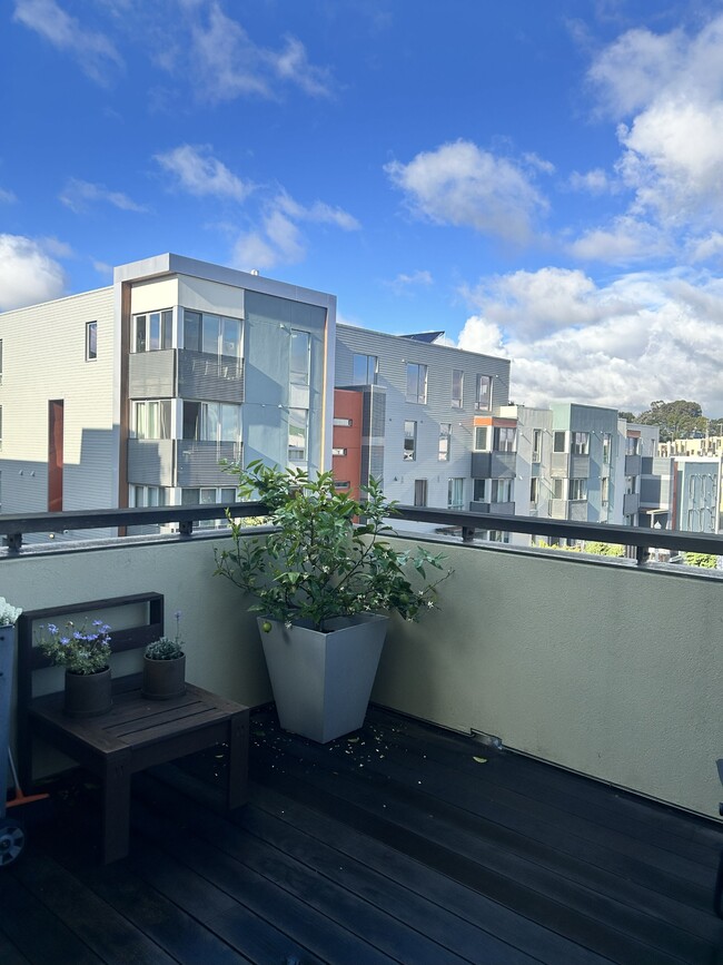 Building Photo - 198 Coleman St