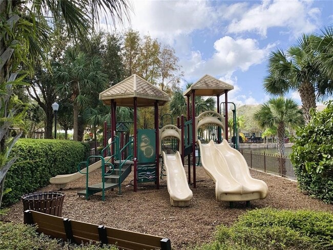 Building Photo - 1113 Bolton Pl