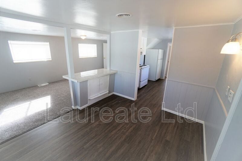 Building Photo - 2235 Iris St