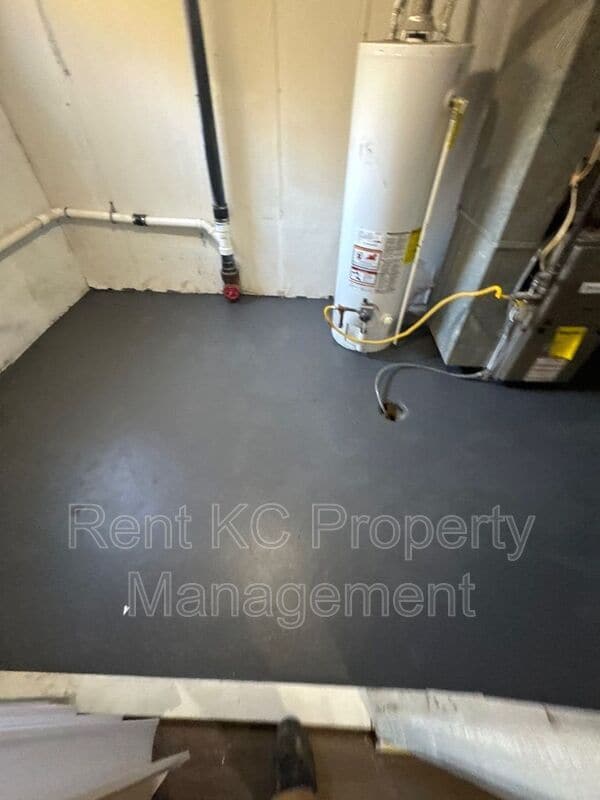 Building Photo - 218 SW 19th St