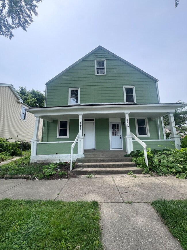 Building Photo - 551-553 Ross Avenue