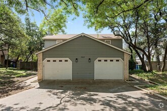 Building Photo - 363 Fantail Loop