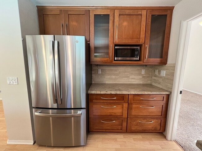 Building Photo - Orange - 4 Bed House for Lease - Pool & Spa - 3 Car. Gar.