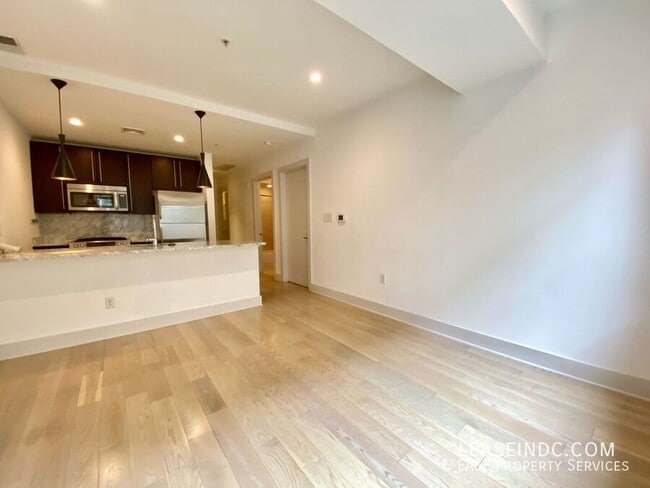 Building Photo - 1634 14th St NW