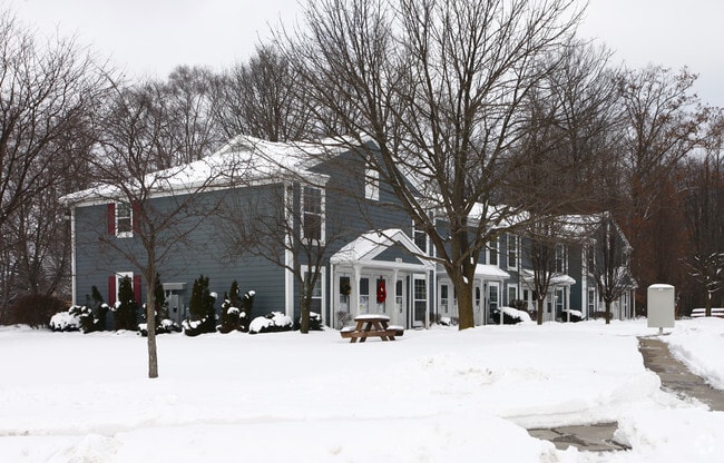 Building Photo - Neshannock Woods Apartments