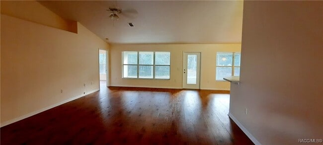 Building Photo - 9 Elder Ct W