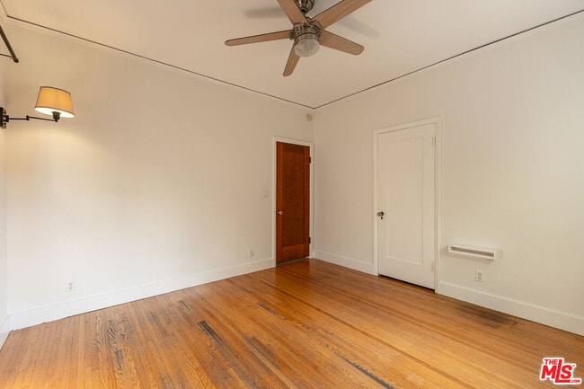 Building Photo - 3234 Ettrick St