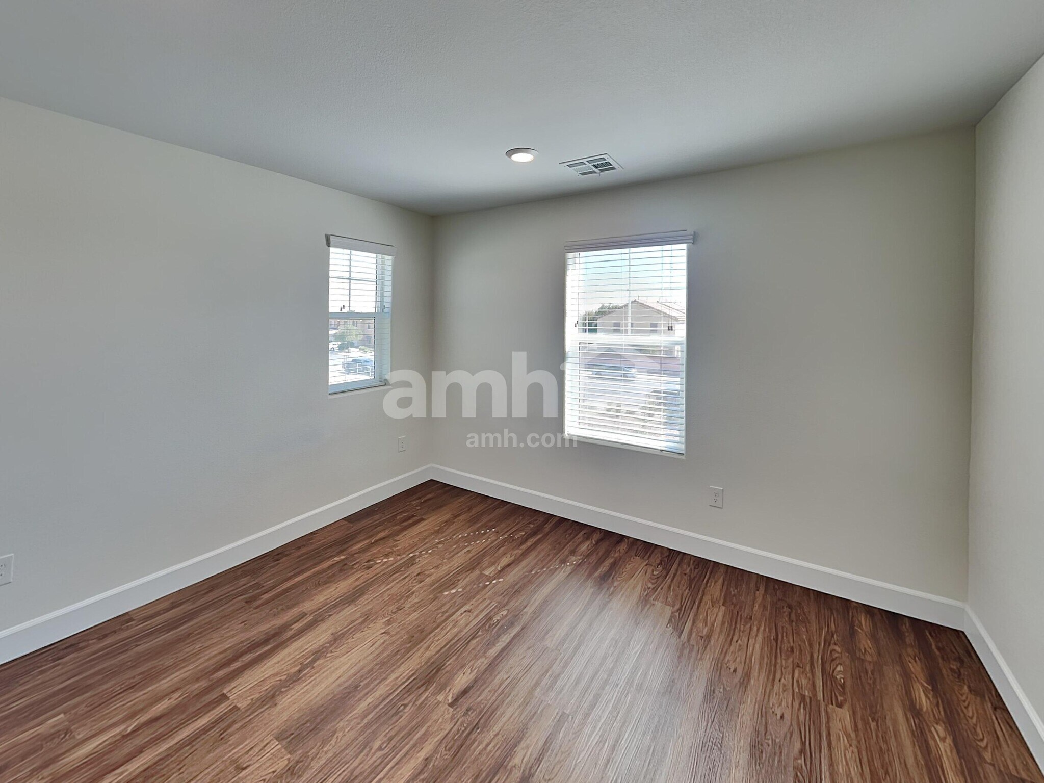 Building Photo - 8152 Inhibition Ct
