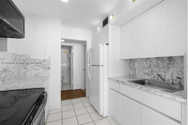 Building Photo - 250 180th Dr