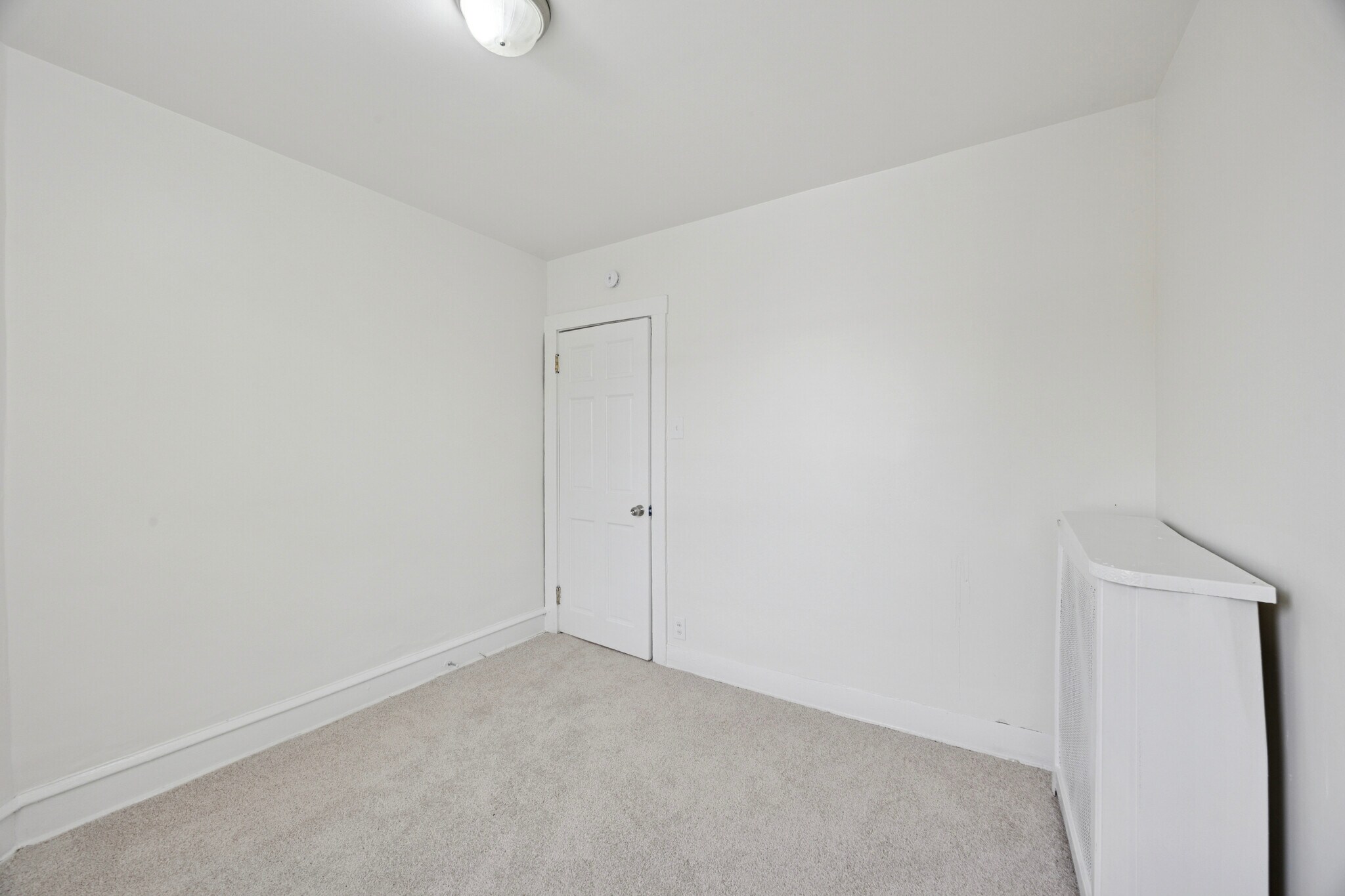 Building Photo - 6519 Allman St