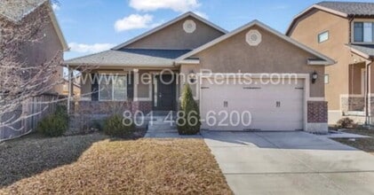 Building Photo - **HALF OFF First Months Rent**